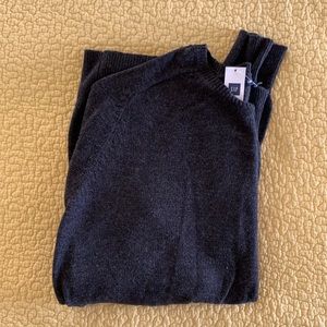 Gap Crew Sweater